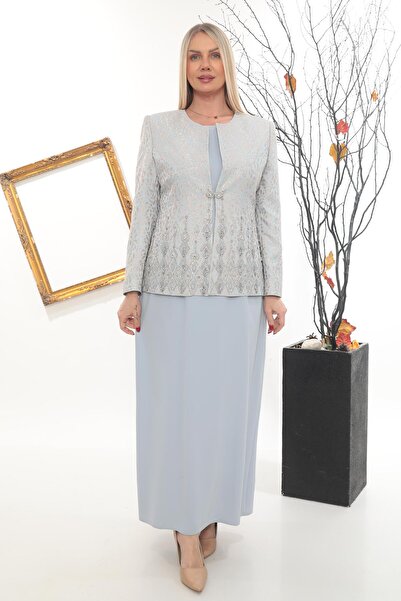 MİSS DİAMOND طقم ملابس معطف مبطن بالجواهر منسوج من الجاكار باللون الأزرق المائي