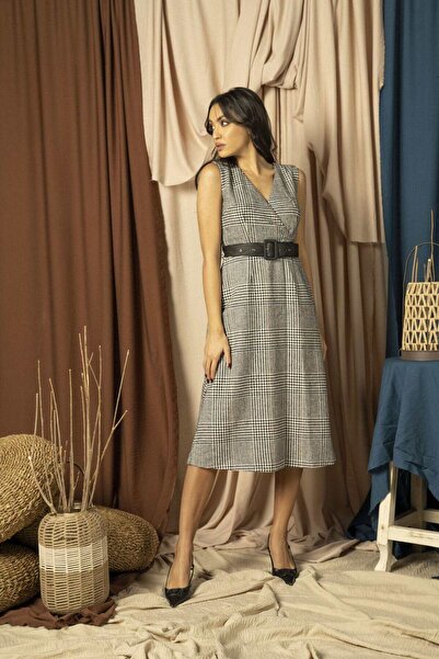 Nichii Black Geometric Midi Belted Dress