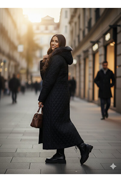 şuranur Kapüşonlu Kapitone Mont - Siyah KÜRK DETAY RİBANASIZ