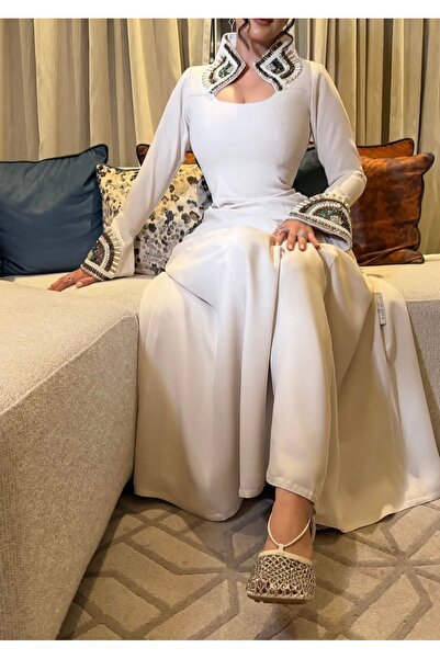 Hullm Store Nadoush's dress