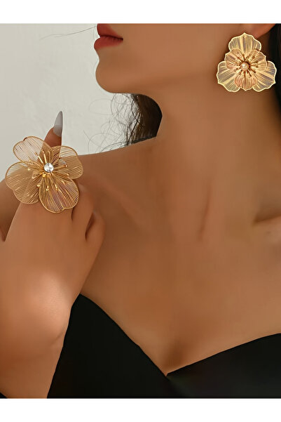 Take Two By Styli Women Metal Floral Design Ring and Earrings Set
