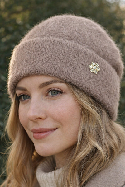 Modex Minimal Snowflake Brooch Detail Soft Texture Bearded Beret