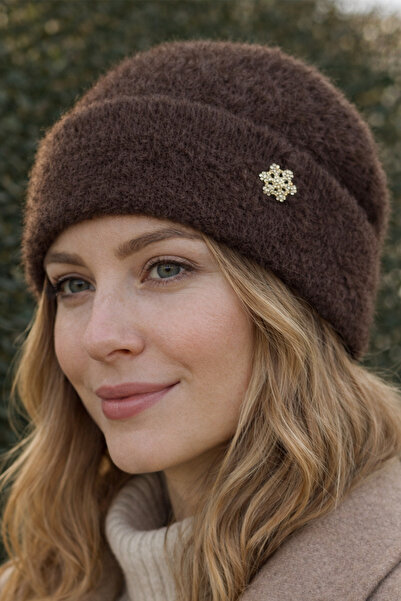 Modex Minimal Snowflake Brooch Detail Soft Texture Bearded Beret