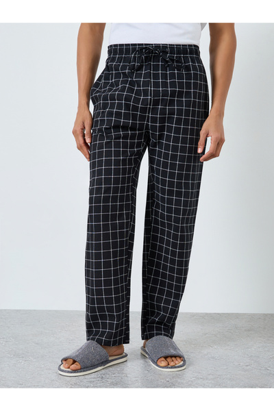 Styli Men Checked Relaxed Fit Pyjama Bottom