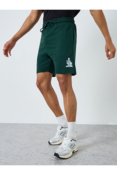 Styli Men Green Printed Regular Fit Shorts