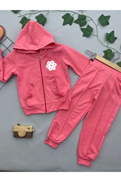 Kids Club طقم بناتي مطبوع عليه زهور ياكا