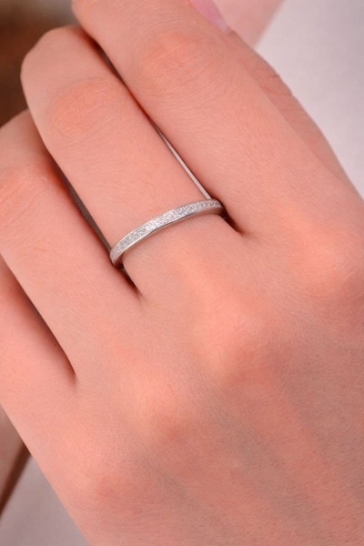 BY YASİN TOPÇU 💍   Sim Textured Thin Ring |   Number 19