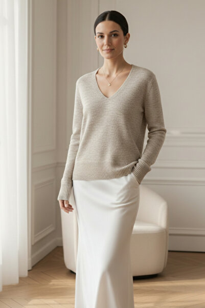 Ulino Pulover tricotat bej cu decolteu în V