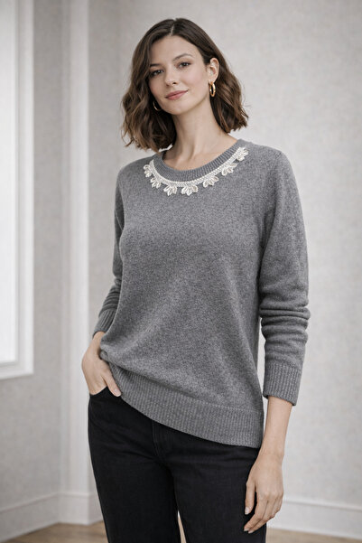 TUSSE Women's Elegant Collar Stone Embroidered Stylish Knitwear Women's Sweater