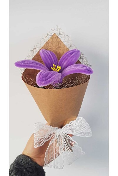 Badem Hediyecilik باقة زهور الزنبق المصنوعة يدويًا من الشنيل - زخرفية، لا تبه...