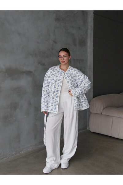 thelowely Jachetă matlasată supradimensionată cu flori și detalii tip geantă