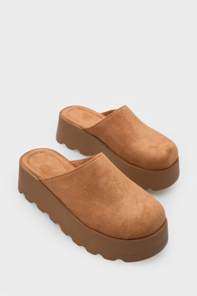 Capone Outfitters Marlyn Furry Suede Look Women's Sabo