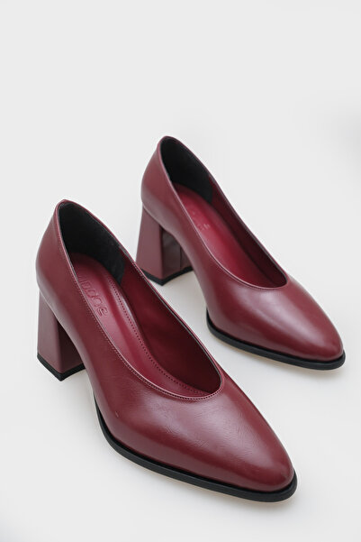 Capone Outfitters أحذية دايزاي النسائية ذات الكعب المتوسط