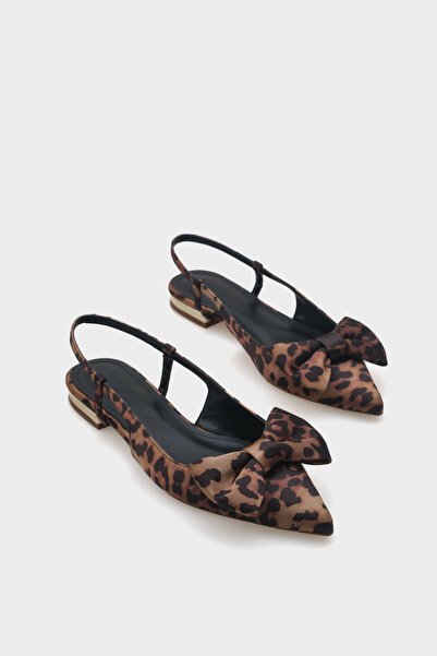 Capone Outfitters Ania hegyes orrú szatén nyitott hátú női balerinák