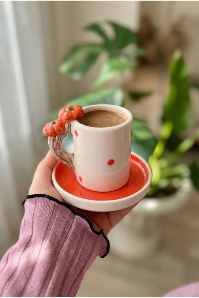 Loomart 2-Person 4-Piece Handmade Coffee Cup Set with Pumpkin Design