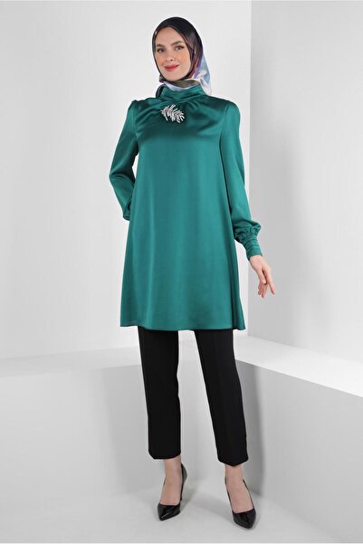 Alvina ACCESSORY DETAILED SATIN TUNIC 43523