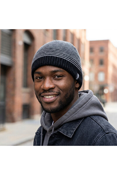 PIECE SIGNATURE Foldless Plain Soft Beanie Against the Cold (for Women and Men)