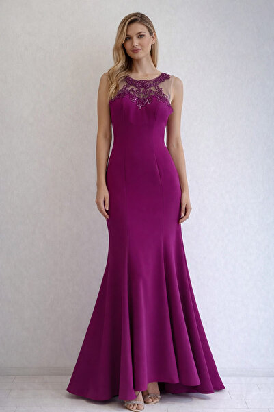 Saygın Kadın Taşlı Balık Abiye