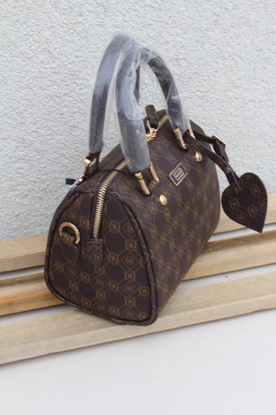 Yama Yagi حقيبة يد وكتف نسائية بنمط مونوغرام بني اللون مقاس 20