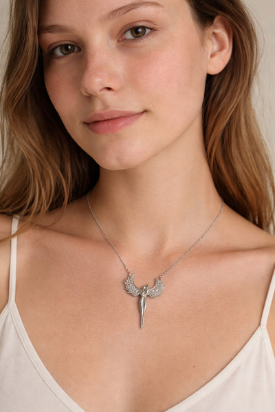 BB wikiki Silver Mikail Meleği Sarılma Figürlü Kolye