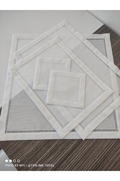 Etamin nakisim 5 parça salon takımı. Orta sehpa ve 4 peçete. Kırık beyaz renk...