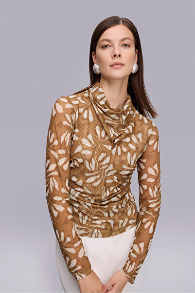 Naramaxx Büzgü Detaylı Yaprak Desen Bluz
