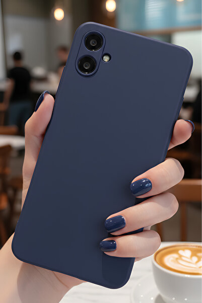 Hatreds Galaxy A06 İçin Uyumlu İçi Kadife Sıvı Silikon Kılıf