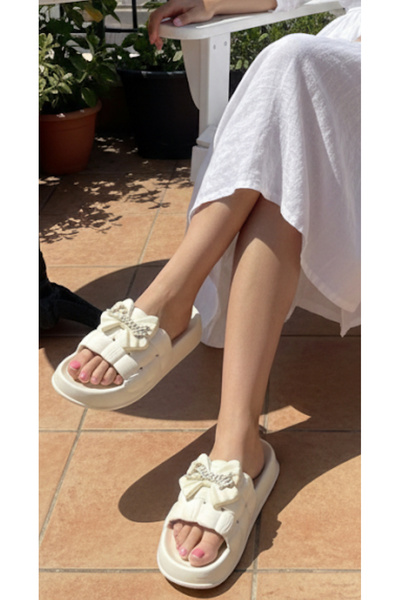 Hızlı Al Mekan đon papuče sa mašnom. Papuče pogodne za plažu, bazen, baštu i ...