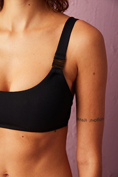 Penti Top de bikini cu bretele maya negru cu detalii accesorii