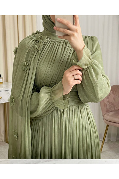 Modamorfo Draped Janjan Evening Dress with Elastic Sleeves and Rose Cape - Khaki