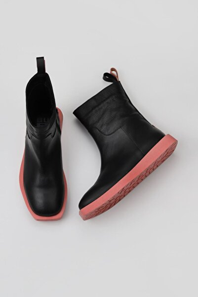 Bueno Shoes Μαύρες δερμάτινες γυναικείες μπότες σε σχήμα πούδρας - Flat Cut 0...