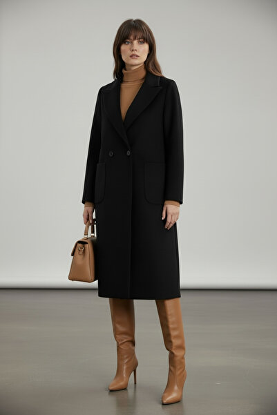 Pitti Kadın Siyah Kaşe Düğmeli Kaban koyu bordo astarlı 70581