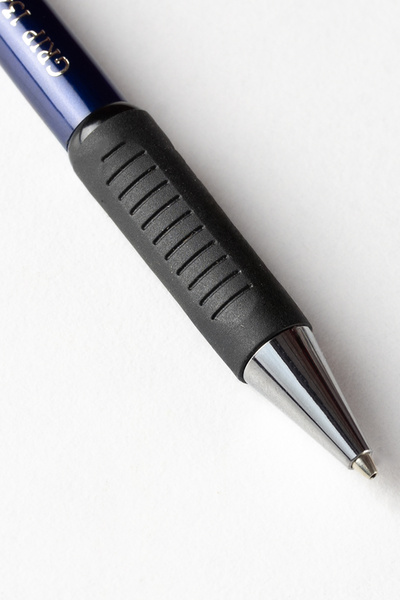 Faber Castell 1345/47 Versatil Kalem, 0.7 mm,Lacivert, Ergonomik Tutuş, Yaylı Uç, Uzun Silgi, Modern Tasarım