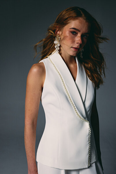 Sateen سترة مزينة باللؤلؤ - لون إكرو