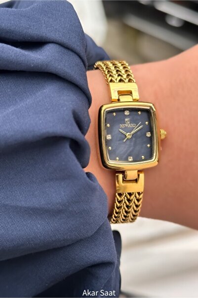 Reward ساعة يد نسائية بحزام فولاذي RD212023L