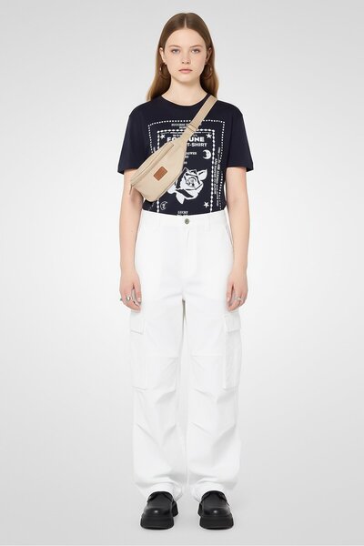 Stella McCartney تي شيرت نسائي بقصّة عادية وأكمام قصيرة وطبعة جرافيكية، أزرق ...