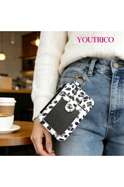 Youtrico Minimal Wallet with Keychain and Card Holder Detail
