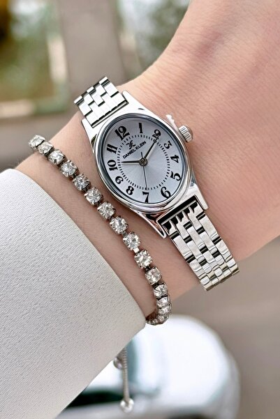 Daniel Klein Gümüş Renk Rakamlı Kadın Kol Saati ve Bileklik