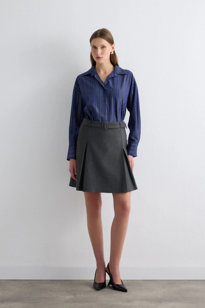 Gusto Herringbone Belted Mini Skirt - Gray