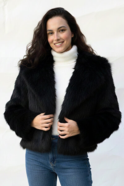 Pelinin Butiği Premium Siyah Peluş Kürk Geniş Yakalı