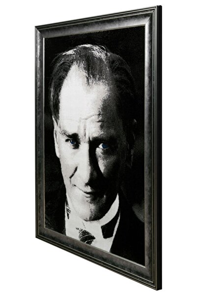 GÜMÜŞSUYU Çerçeveli Atatürk  Portresi Duvar Halısı