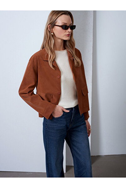 Dilvin 60782 سترة من جلد الغزال بتفاصيل جيوب - لون الجمل