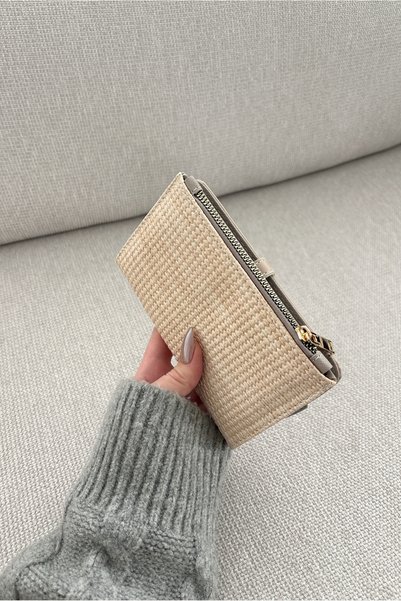 Yuka Atelier Textured Design Faux Leather Wallet