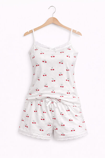 belpa طقم بيجامة نسائي قصير من الخيزران من Sıla Sella - مزين بتفاصيل دانتيل م...