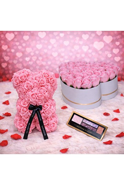velve Подаръчен комплект Флорална аранжировка бяла кутия с сърце с розови сап...