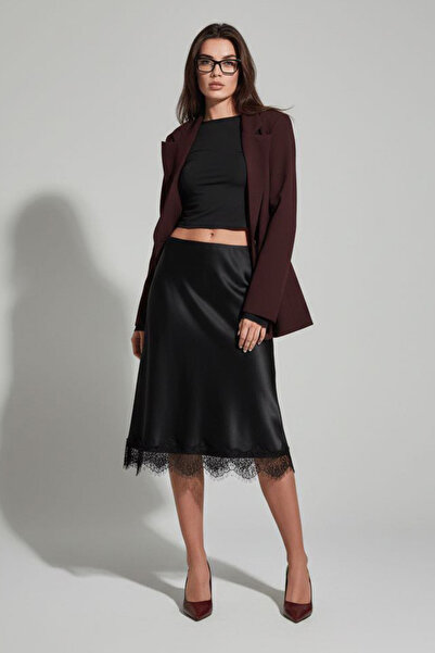 Madmext Μαύρη δαντέλα με λεπτομέρεια σατέν φούστα μεσαίου μήκους MG2673