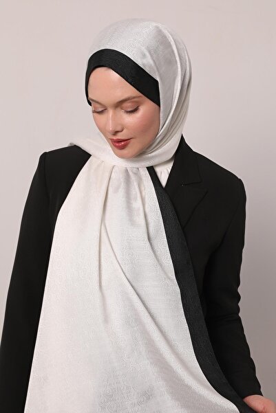 Levidor Ekru Halka Desen Monogram Şal