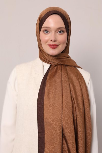 Levidor Tan Ring Pattern Monogram Shawl