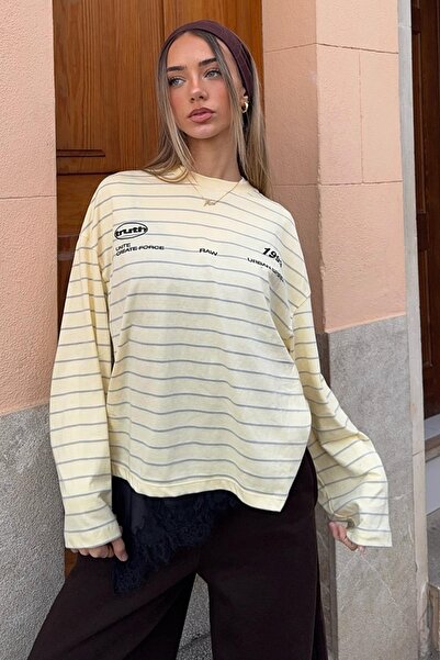 Bershka Uzun kollu oversize baskılı tişört