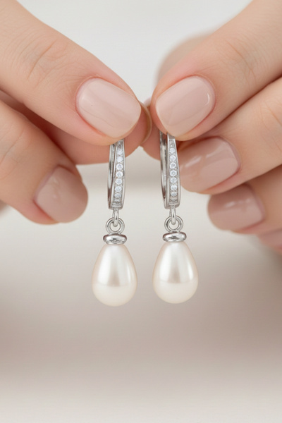 bymissmücevherat 925 Ayar Gümüş Sallantılı Damla Mayorka İnci Taşlı Kadın Küp...